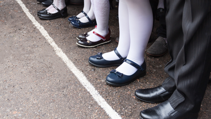 Choosing the right school shoes for your child
